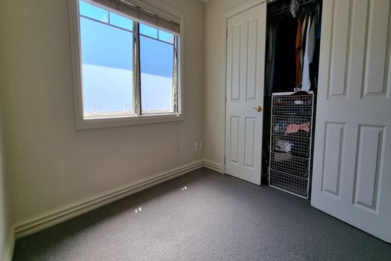 Photo of property in 25a Sycamore Drive, Sunnynook, Auckland, 0620
