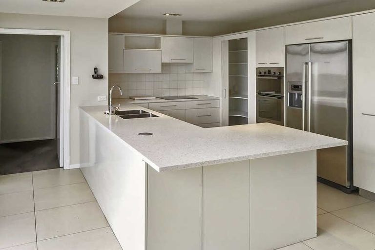 Photo of property in 54 Maffeys Road, Mount Pleasant, Christchurch, 8081