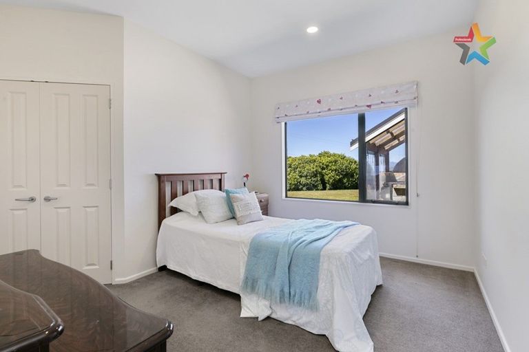 Photo of property in 81 Kaitangata Crescent, Kelson, Lower Hutt, 5010