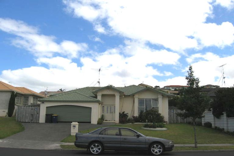 Photo of property in 68 Unsworth Drive, Unsworth Heights, Auckland, 0632