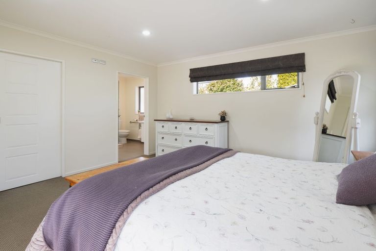 Photo of property in 62 Rotherham Drive, West Melton, 7618