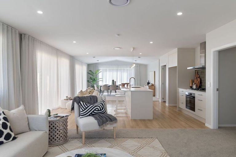 Photo of property in 44 Solitude Crescent, Kelvin Grove, 4470