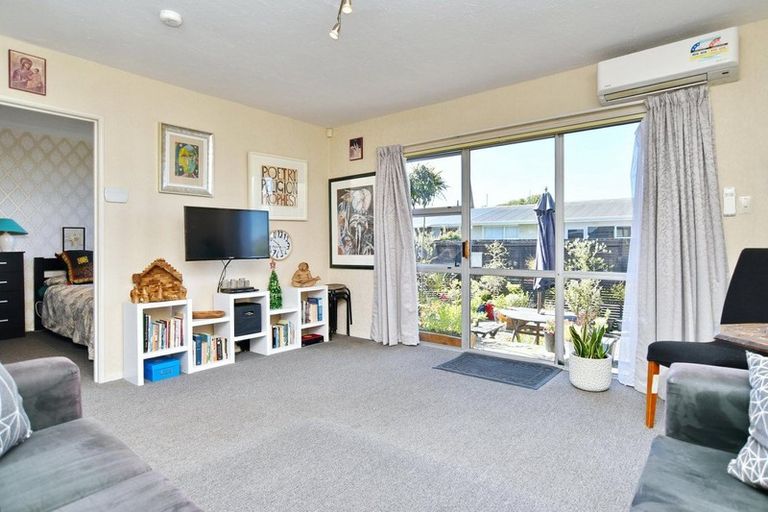 Photo of property in 2/159 Shaw Avenue, New Brighton, Christchurch, 8083