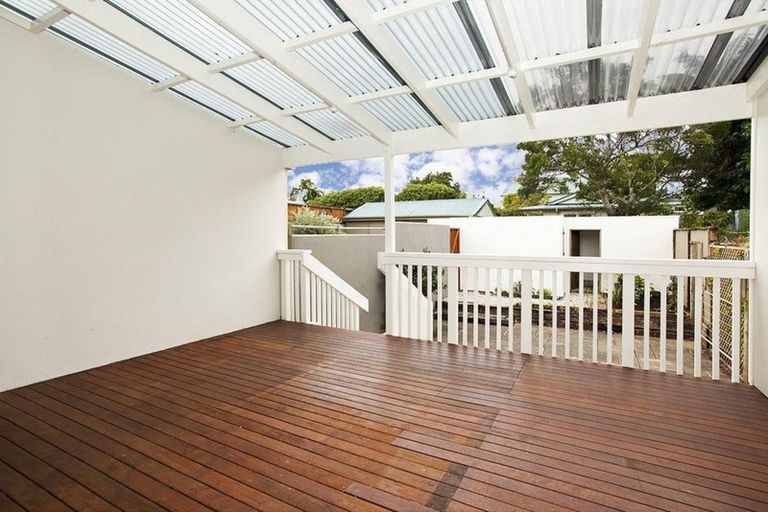 Photo of property in 16a Victoria Road, Mount Maunganui, 3116