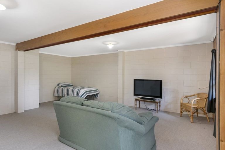 Photo of property in 16 Bellfield Place, Bethlehem, Tauranga, 3110