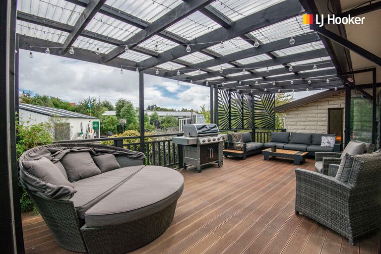 Photo of property in 12 Hogan Place, Fairfield, Dunedin, 9018