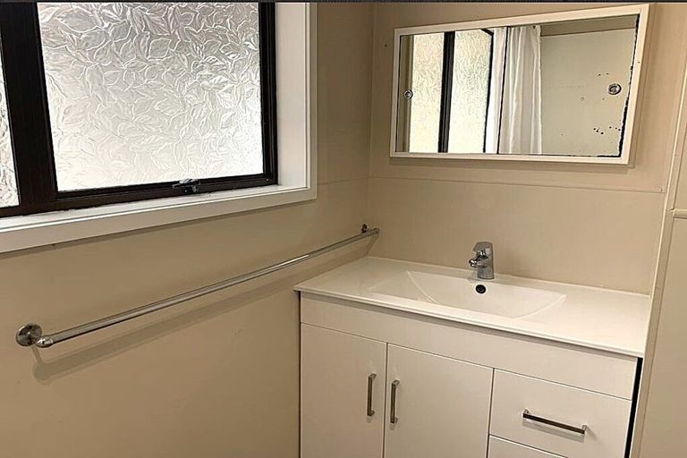 Photo of property in 26 Tawhara Place, Edgecumbe, 3120