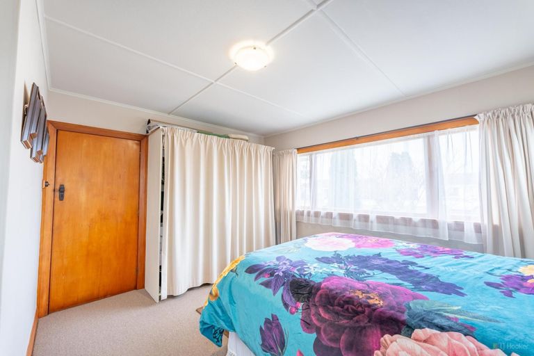 Photo of property in 8 Moorhouse Street, Waimate, 7924