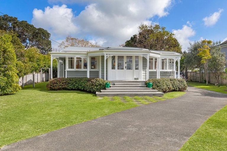 Photo of property in 108 Ladies Mile, Manly, Whangaparaoa, 0930