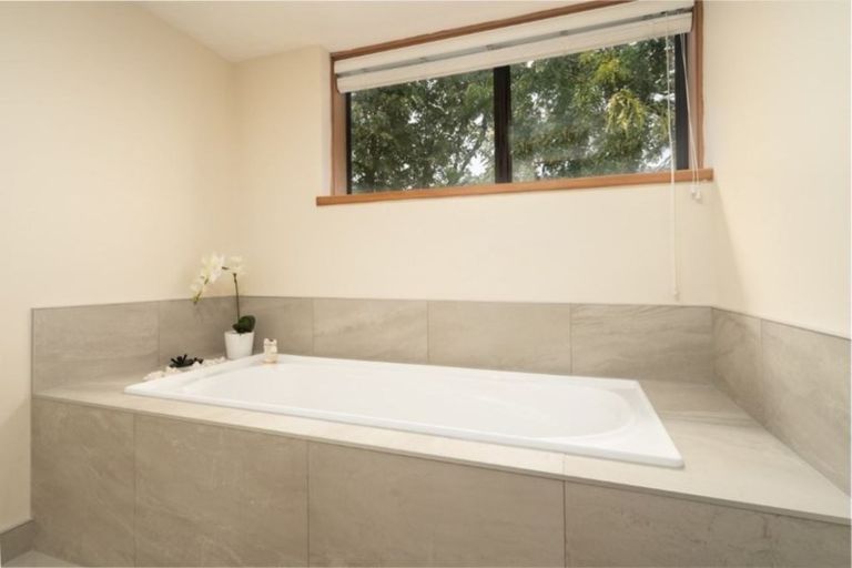 Photo of property in 14 Tripp Place, Ilam, Christchurch, 8041