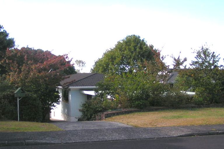 Photo of property in 35 Meadowvale Avenue, Forrest Hill, Auckland, 0620