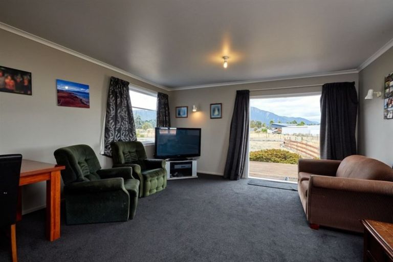 Photo of property in 369a Inland Road, Inland Road, Kaikoura, 7373