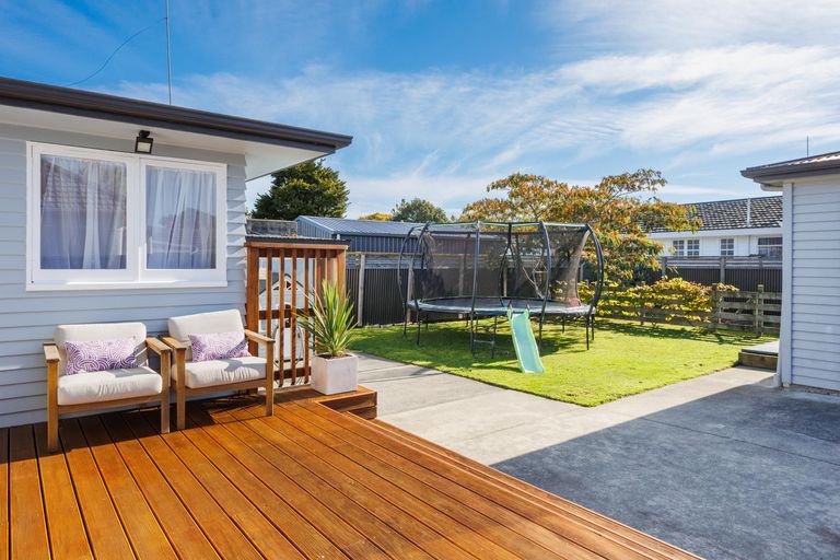 Photo of property in 7 Liverpool Street, Takaro, Palmerston North, 4412
