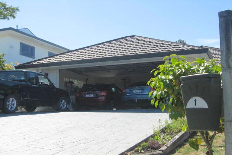 Photo of property in 1 Ellerslea Lane, Feilding, 4702