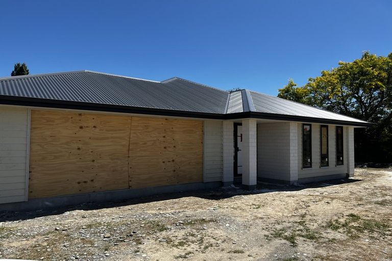 Photo of property in 37 Roxburgh Place, Tinwald, Ashburton, 7700