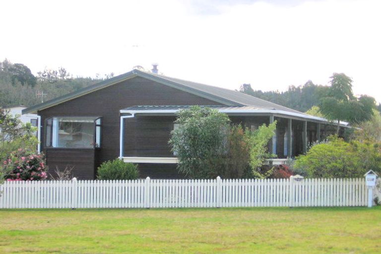Photo of property in 237a Port Road, Whangamata, 3620