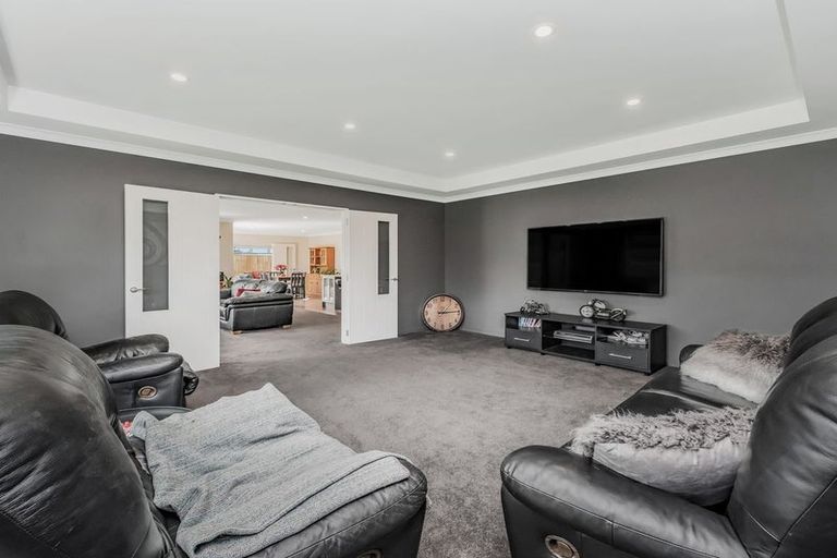 Photo of property in 30 Sunnyside Road, Coatesville, 0793