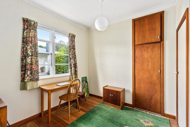 Photo of property in 12 Dolbel Street, Taradale, Napier, 4112
