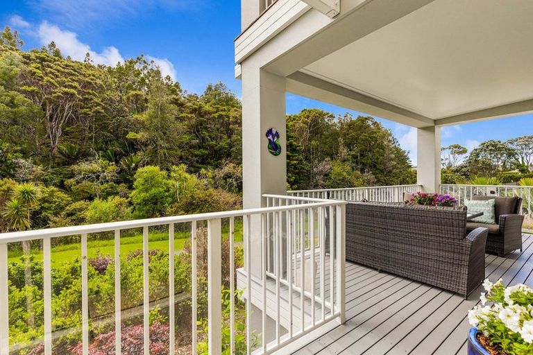 Photo of property in 24 Eaves Bush Parade, Orewa, 0931