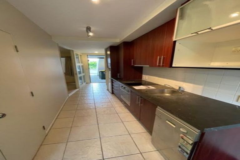 Photo of property in 42/21 Armoy Drive, East Tamaki, Auckland, 2016