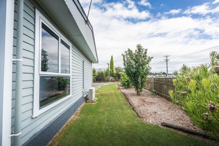 Photo of property in 30 Meihana Street, Takaka, 7110