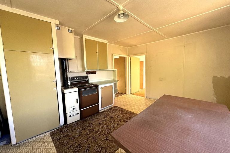 Photo of property in 29 Market Street, Kaitangata, 9210