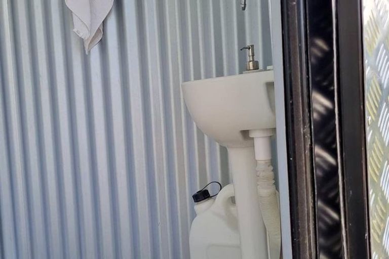 Photo of property in 142 Rangatira Drive, Mangakino, 3421