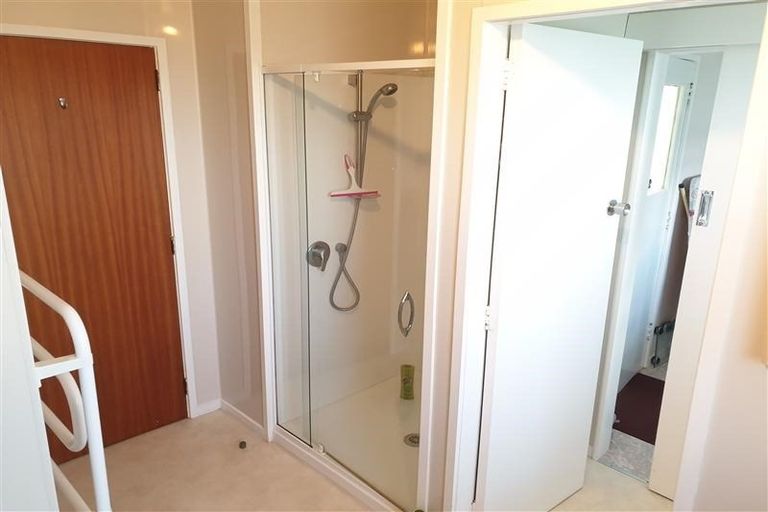 Photo of property in 27 Kennedy Avenue, Feilding, 4702