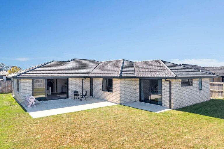 Photo of property in 11 Kimbrae Drive, Rototuna North, Hamilton, 3210