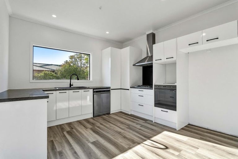 Photo of property in 22 Olivia Street, Stratford, 4332