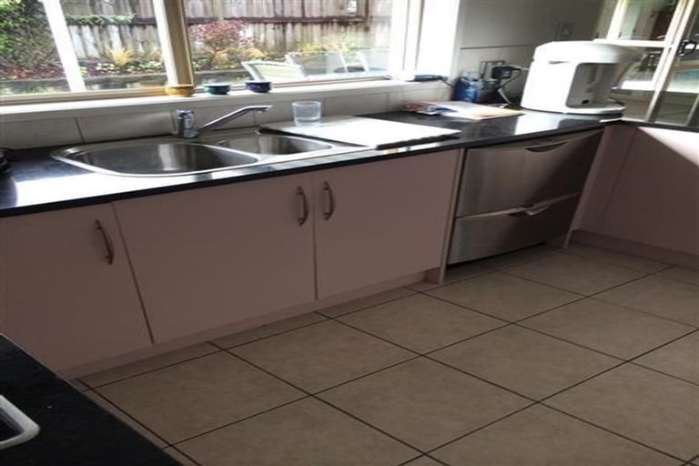 Photo of property in 3 Kellaway Drive, East Tamaki, Auckland, 2013