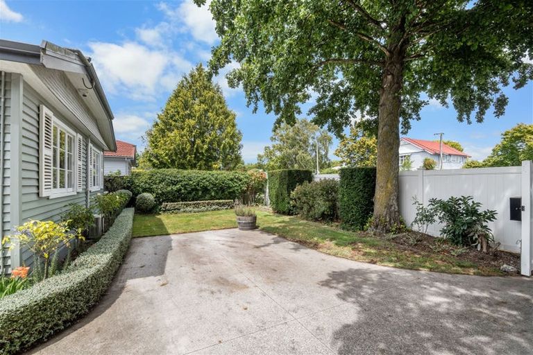 Photo of property in 200 Cranford Street, St Albans, Christchurch, 8014