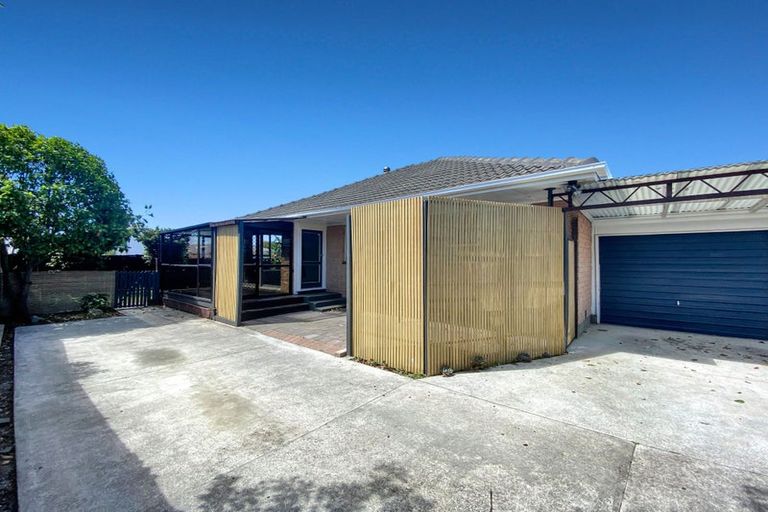 Photo of property in 2/17 Philomel Street, North New Brighton, Christchurch, 8083