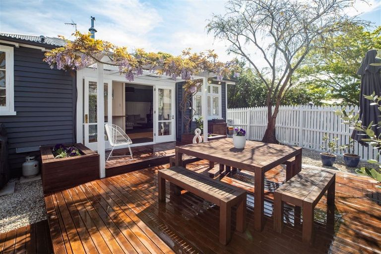 Photo of property in 74 Francis Avenue, Mairehau, Christchurch, 8013
