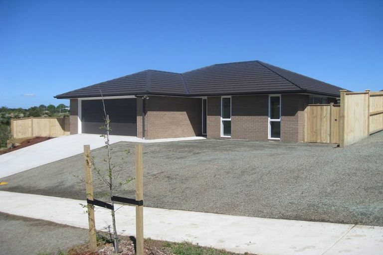 Photo of property in 12 Helenvale Crescent, Pokeno, 2402