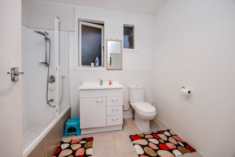 Photo of property in 5 Brough Road, Manurewa East, Auckland, 2102