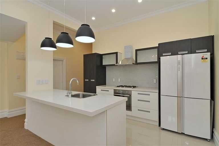 Photo of property in 8 Te Wharepouri Street, Berhampore, Wellington, 6023