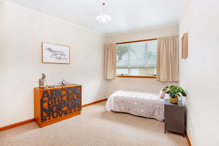 Photo of property in 37 Haultain Street, Fairfield, Hamilton, 3214