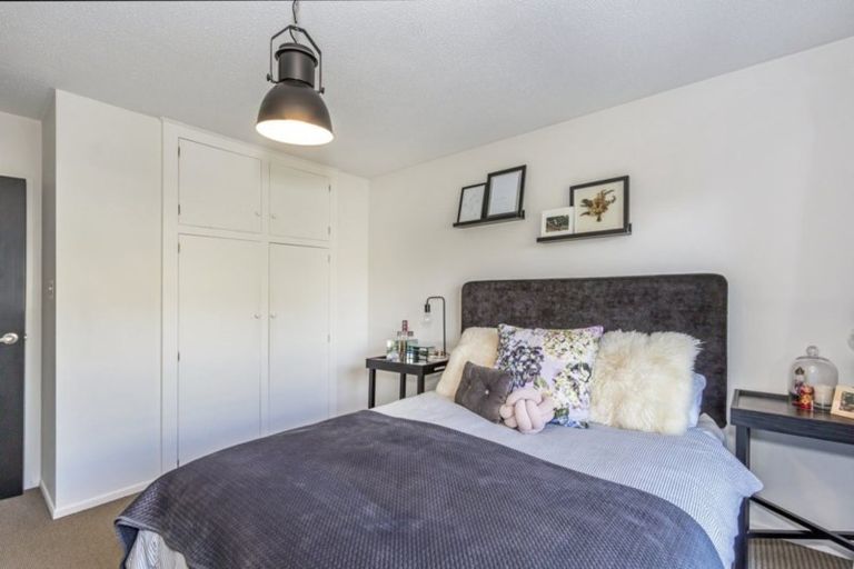 Photo of property in 2/12a Baretta Street, Somerfield, Christchurch, 8024