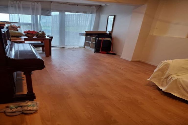 Photo of property in 105 Macleans Road, Bucklands Beach, Auckland, 2014