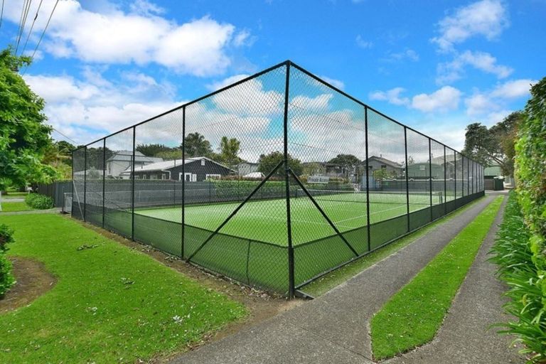 Photo of property in 20 Glamis Avenue, Manly, Whangaparaoa, 0930