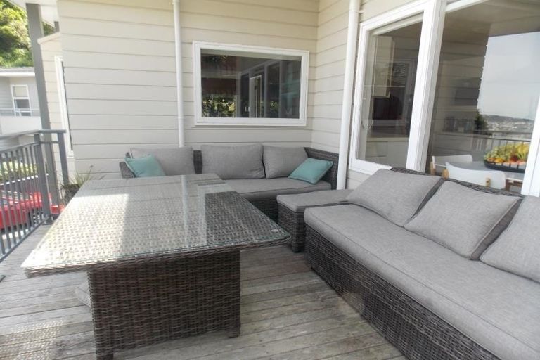 Photo of property in 10 Rama Crescent, Khandallah, Wellington, 6035