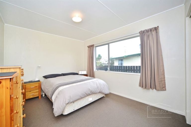 Photo of property in 8b Kupe Drive, Carterton, 5713