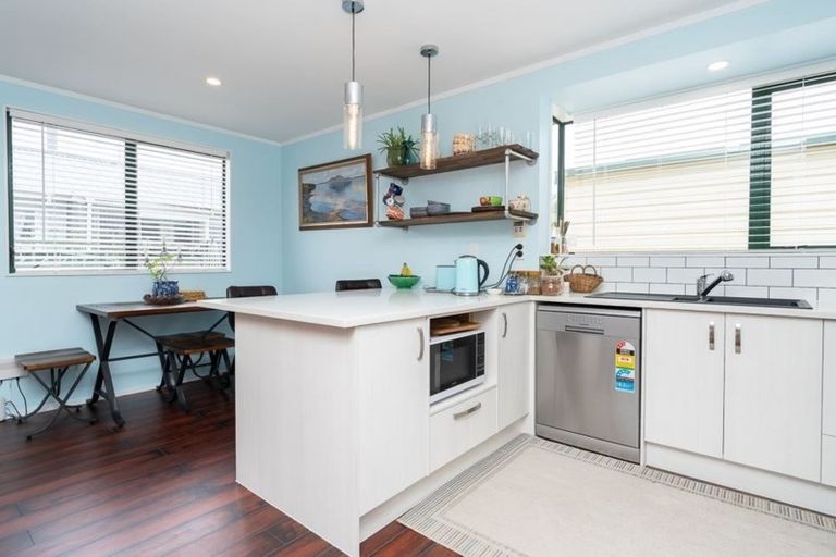 Photo of property in 5 Aileen Place, Nawton, Hamilton, 3200