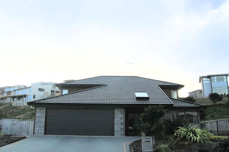 Photo of property in 7 Saint Austell Close, Camborne, Porirua, 5026