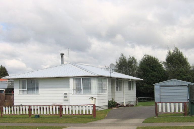 Photo of property in 27 Susan Street, Pukehangi, Rotorua, 3015