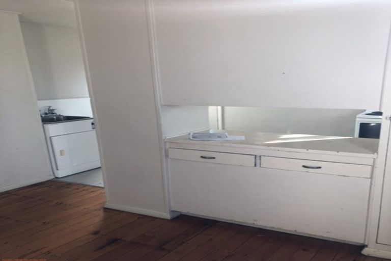 Photo of property in 20a Nogat Avenue, Papatoetoe, Auckland, 2024