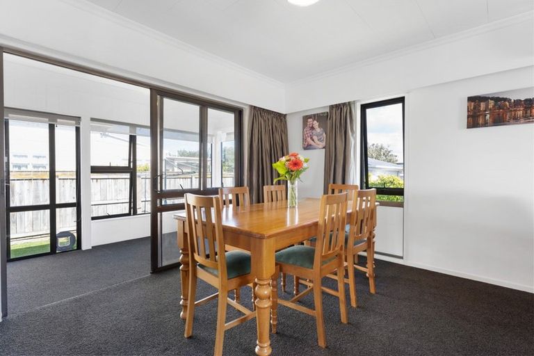 Photo of property in 417 College Street, Hokowhitu, Palmerston North, 4410