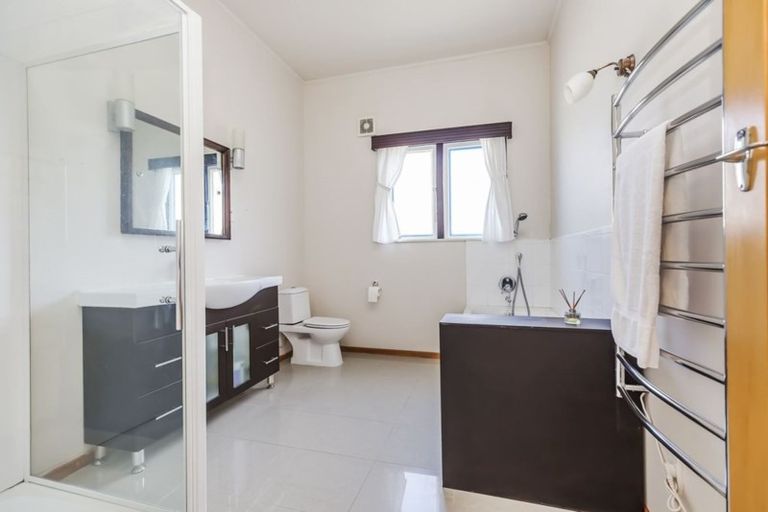 Photo of property in 18 Arawa Road, Hataitai, Wellington, 6021