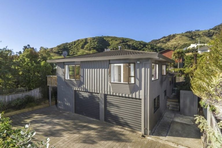 Photo of property in 12 Winton Place, Atawhai, Nelson, 7010